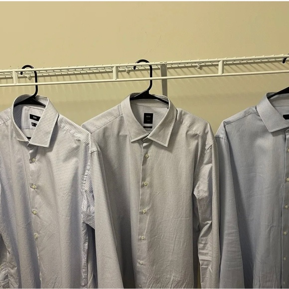 Hugo Boss Shirts Lot Of 3 Hugo Boss Dress Shirts Regular Fit 75